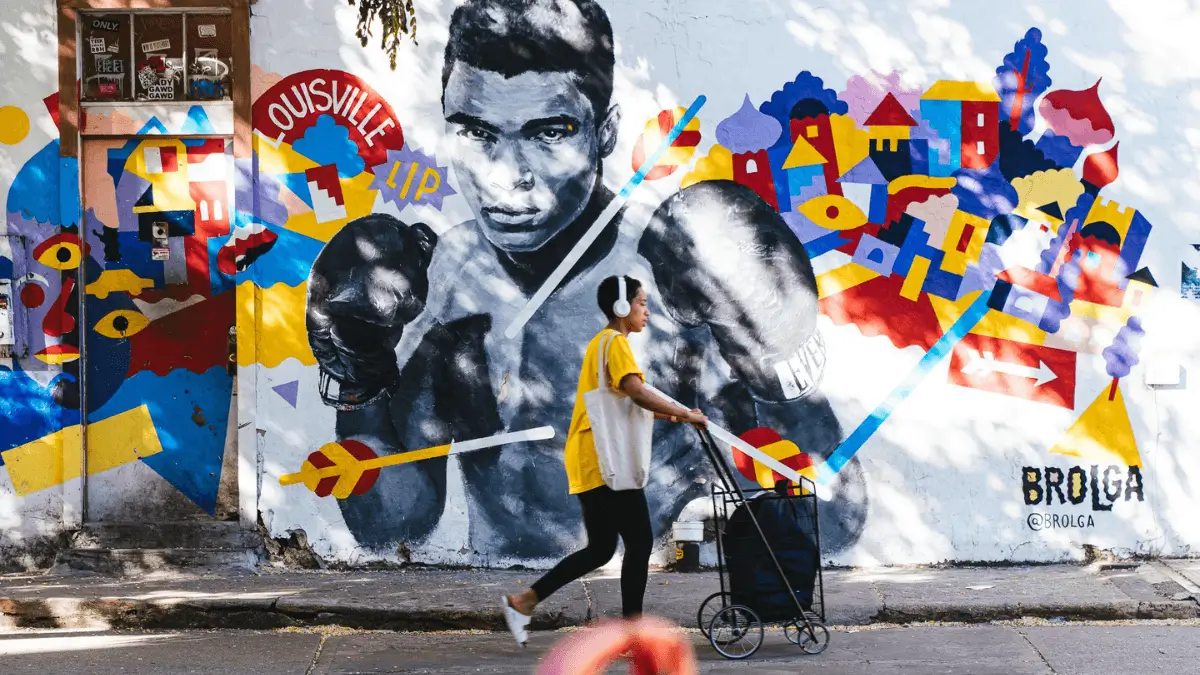 Fresque de Muhammad Ali par Eduardo Kobra dans le quartier de Williamsburg à Brooklyn